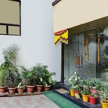 Hotel O Jammu Near Ragunath Bazaar Formerly Goodwill Exterior foto